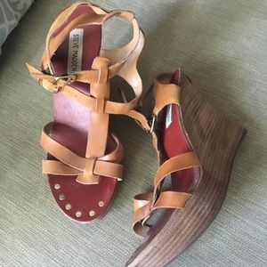 Platform maddens